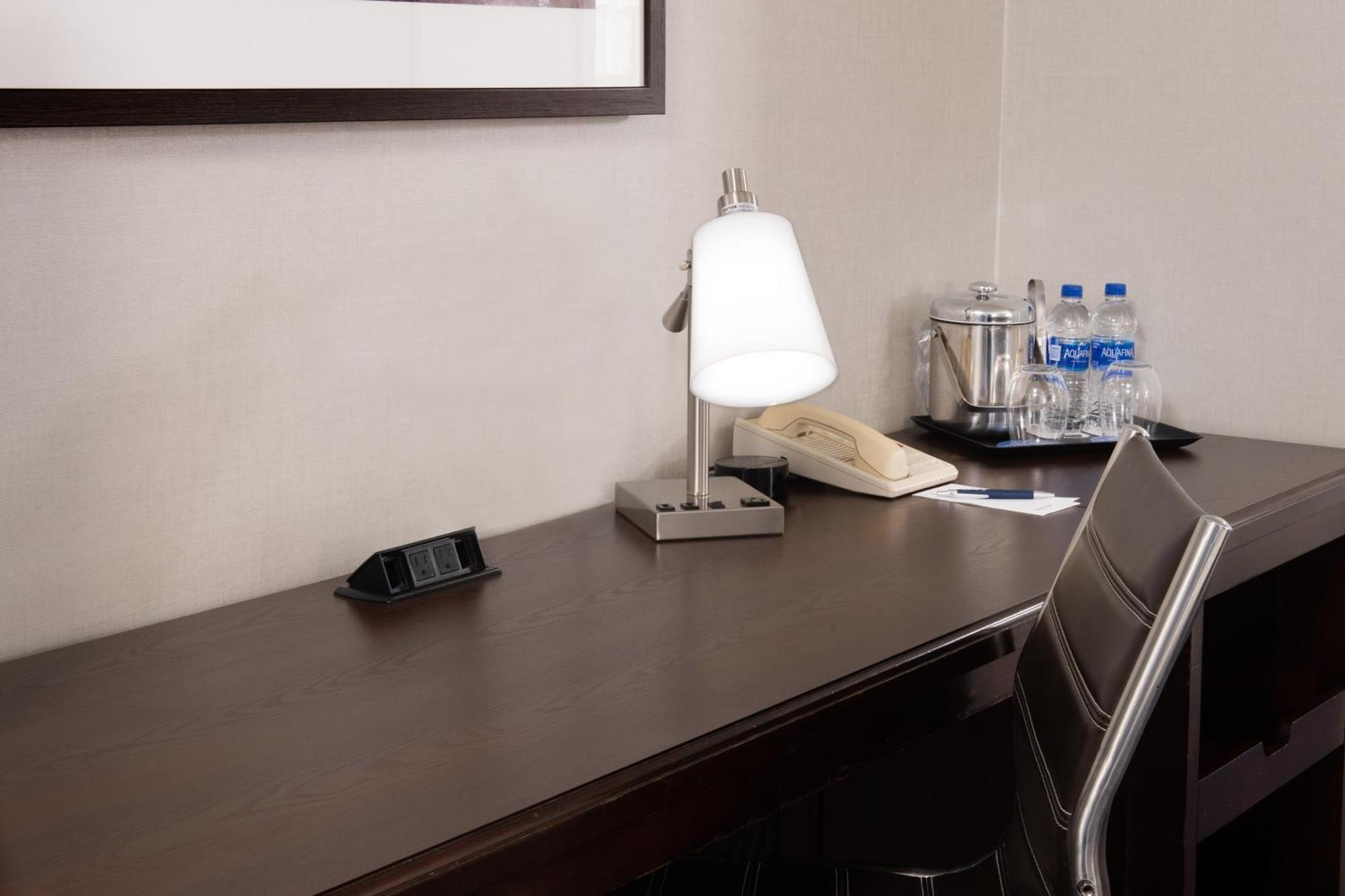Sheraton Suites Philadelphia Airport Exteriér fotografie
